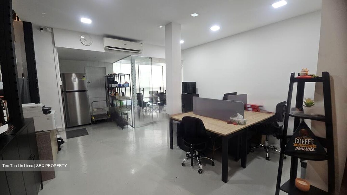 Oxley Bizhub (D14), Factory #486773961